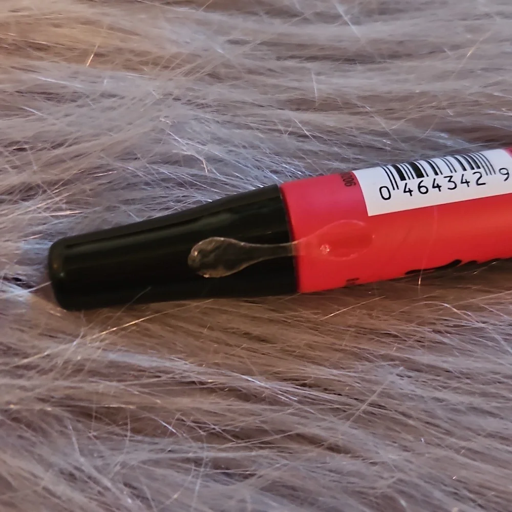 🆕️💄Covergirl Melting Pout Gel Liquid Liquid Lipstick 💄Gel Yes 125💄🆕️